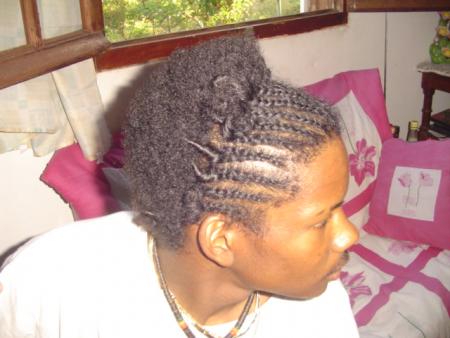 Mon couz en mode tresse!!!!!!!!!!
